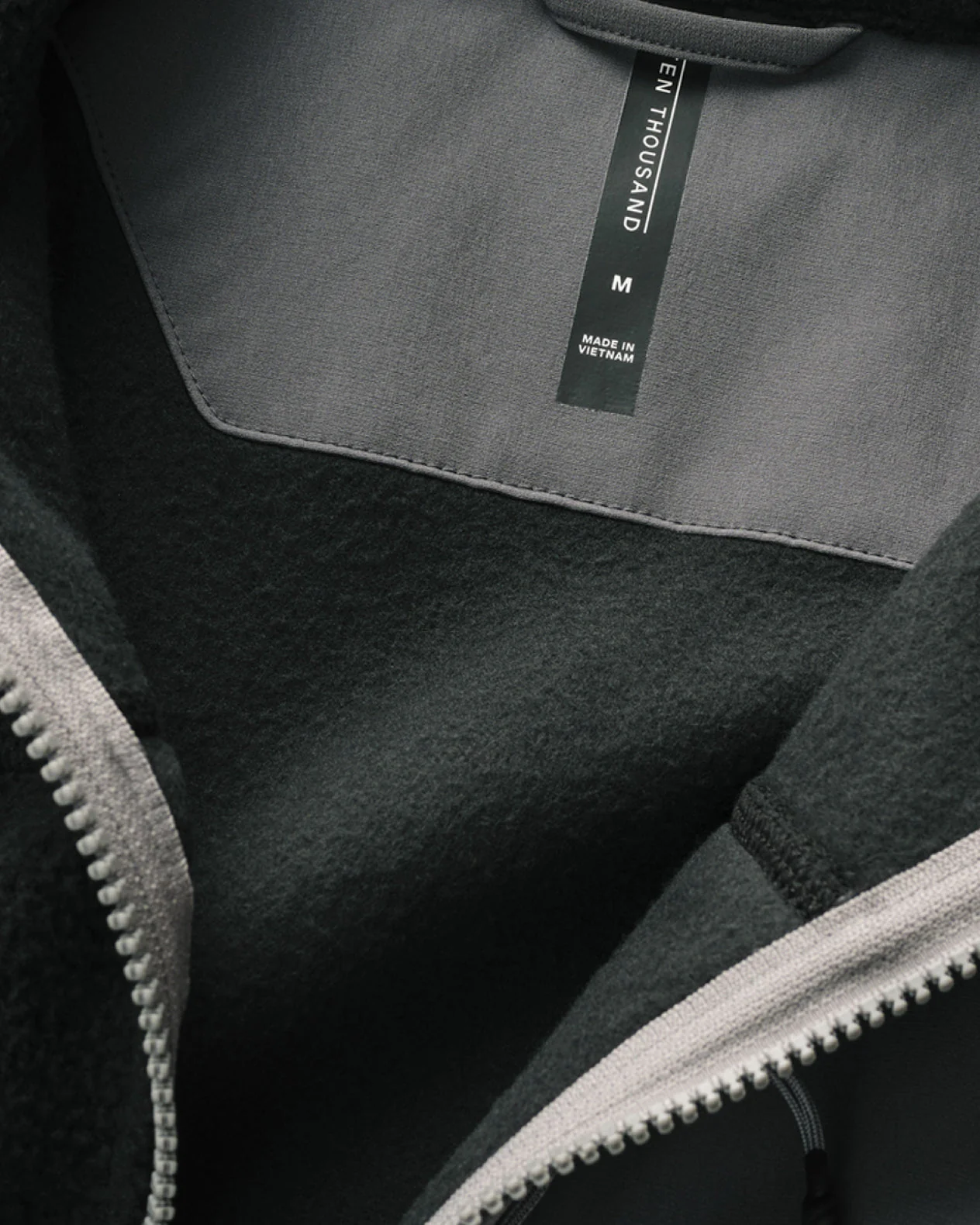 Sherpa Tech Vest - Image 5